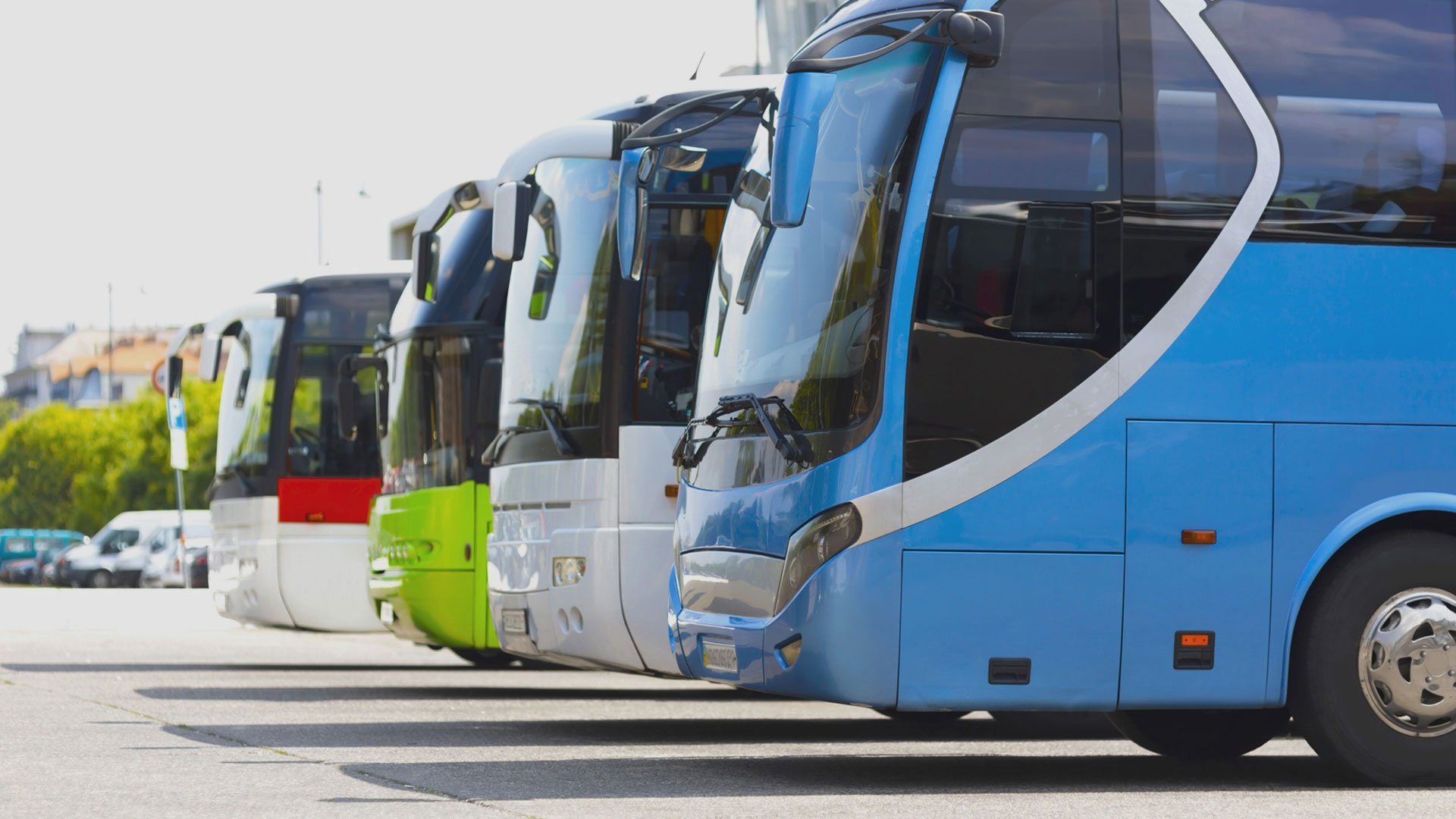 Лицензирование деятельности по перевозке пассажиров и иных лиц автобусами