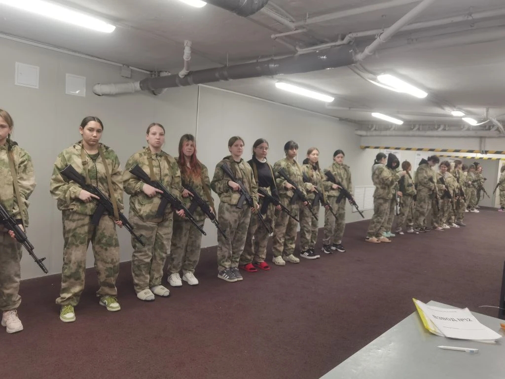  Десять смелых девочек-курсанток Центра ВОИН сейчас участвуют в сборах «ВРЕМЯ ВЫБРАЛО НАС»..
