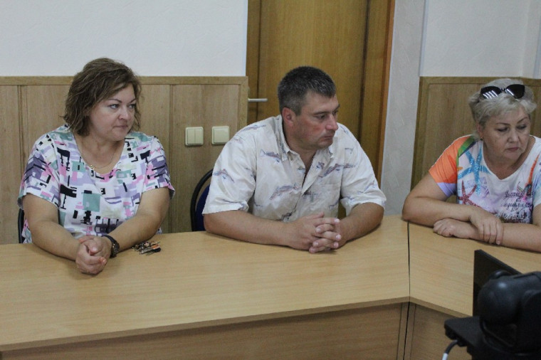 Состоялось очередное заседание Красненской территориальной избирательной комиссии.