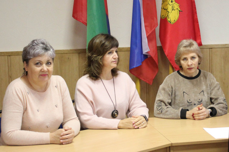 6-е заседание  Красненской территориальной избирательной комиссии.