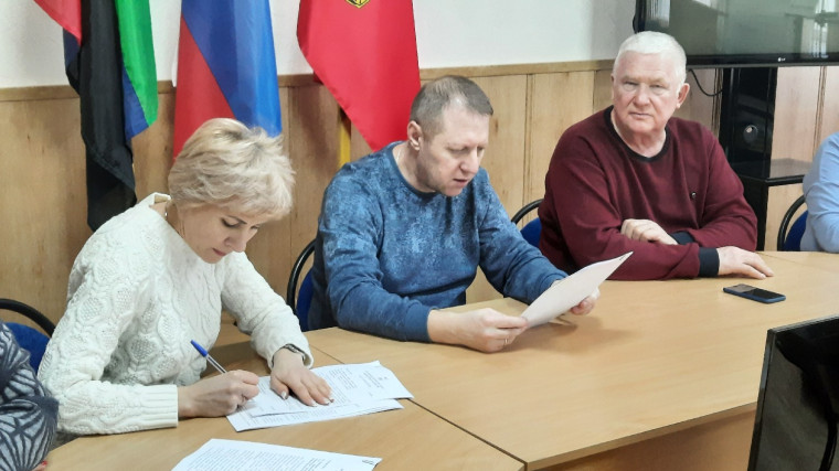 19 января состоялось 34-е заседание Красненской территориальной избирательной комиссии, на котором рассмотрели вопросы, касающиеся подготовки к предстоящим выборам Президента Российской Федерации.